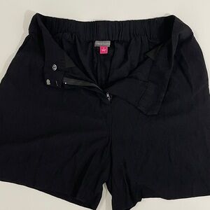 Vince Camuto Black Shorts   Size: 2